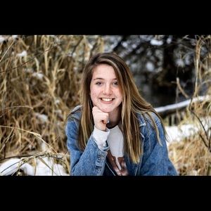 Meet your Posher, Emma